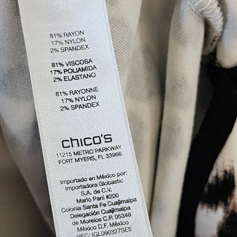 Chicos Top Size 3 Womens XL Brown White Black Animal Print Casual Stretch - Picture 7 of 8